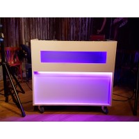 Verhuur GIGBOOTH White DJ bar op wielen incl. LED verlichting inclusief 2x CDJ2000NXS2 / DJM900NXS2